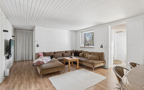 Pihla - 1Km from the Sea: Vegetation, Struik, De Lente, Verblijf, Tuin, Schaduw, Backyard, Werf, Stoel