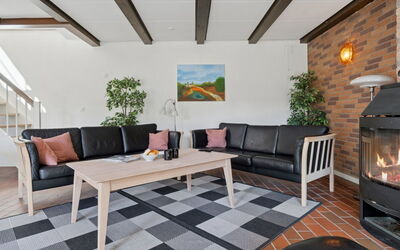 Skjold - 250M from the Sea