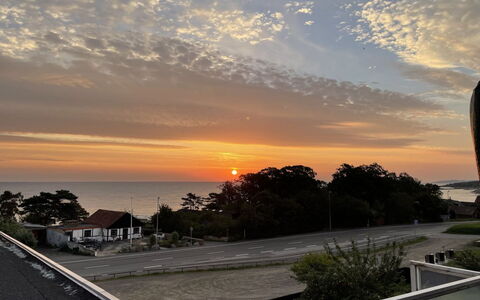 Evalina - 150M from the Sea: Lucht, Wolk, Afterglow, Horizon, Zonsondergang, Schemer, Zonsopkomst, Avond, Morgenrood, Oranje