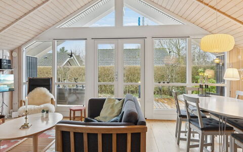 Loreia - 350M from the Sea: Blauw, Verblijf, Huis, Huis, Boerderij, Landgoed, Siding