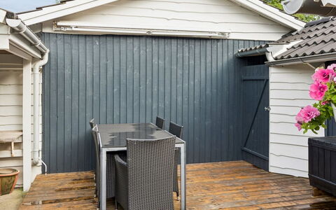 Loreia - 350M from the Sea: Blauw, Verblijf, Huis, Huis, Boerderij, Landgoed, Siding