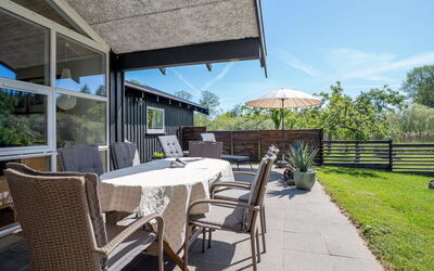 Svenne - 600M from the Sea