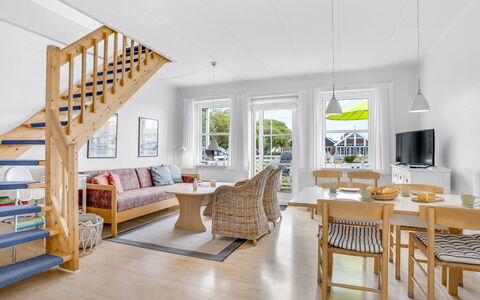 Thorfin - 10M from the Sea: Dak, Huis, Woongebied, Huis, Landgoed, Verblijf, Ontwerp