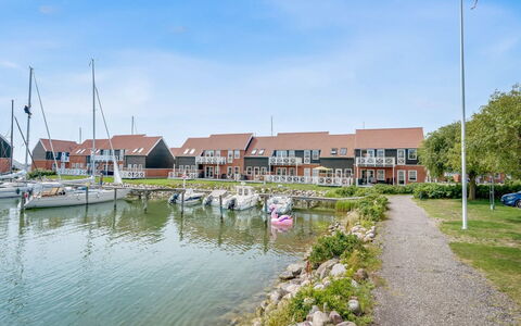 Thorfin - 10M from the Sea: Dak, Huis, Woongebied, Huis, Landgoed, Verblijf, Ontwerp
