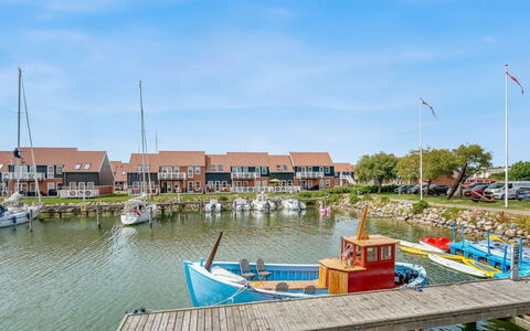 Thorfin - 10M from the Sea: Dak, Huis, Woongebied, Huis, Landgoed, Verblijf, Ontwerp