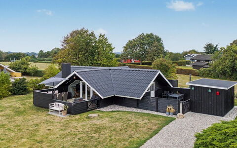 Kajsa - 150M from the Sea: Huis, Verblijf, Veranda, Siding, Boerderij, Outdoor Structuur