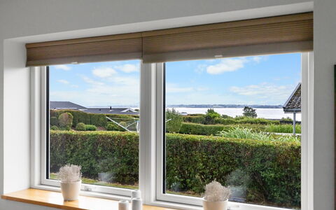 Dusine - 340M from the Sea: Dak, Huis, Huis, Verblijf, Deur, Siding, Landgoed, Gazon, Werf, Veranda