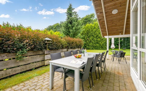 Ljuba - 40Km from the Sea: Tuin, Land Lot, Huis, Meubilair, Schaduw, Buitenmeubels, Gazon, Stoel, Landscaping, Werf