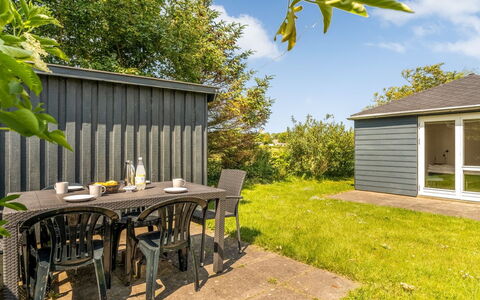 Vilvi - 250M to the Fjord: Gras, Land Lot, Groundcover, Tuin, Gazon, Verblijf, Garden Gebouwen, Werf, Backyard, Siding