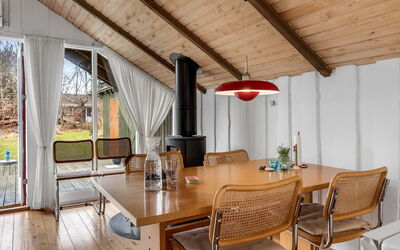 Topias - 350M from the Sea