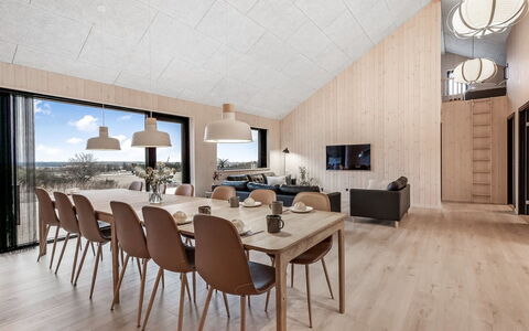 Gustaf - 800M from the Sea: Hout, Plafond, Hardwood, Houten Vloer, Plank, Woonkamer, Natuurlijk Materiaal, Ontwerp, Beits