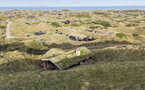 Apelone - 450M from the Sea: Ecoregio, Hoogland, Terrein, Thatching, Helling, Fell, Prairie, Hut, Steppe, Dorp