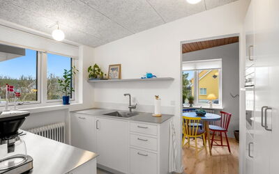 Segut - 300M from the Sea