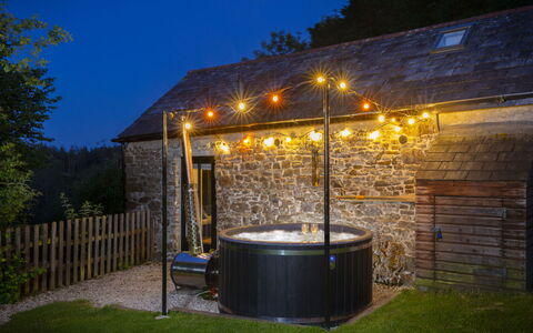 Buttermilk Cottage: Wit, Font, Aantal