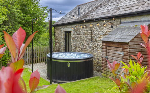 Buttermilk Cottage: Wit, Font, Aantal