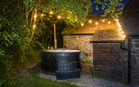 Stables Cottage: Wit, Font, Aantal