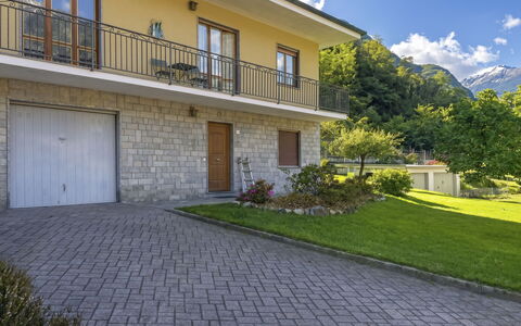 Family Home: Wit, Font, Aantal