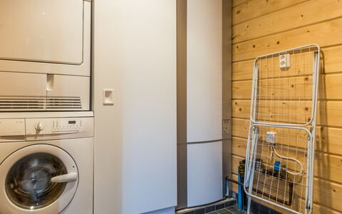 Keselmäkulma: Hout, Verblijf, Huis, Huis, Deur, Hardwood, Garden Gebouwen, Beits, Blokhut, Plank