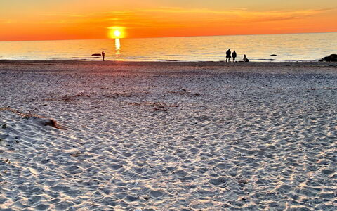 Alika - 700M from the Sea: Strand, Horizon, Oranje, Zonsondergang, Afterglow, Schemer, Zonsopkomst, Zon, Kust, Zee