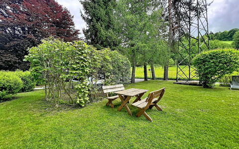 Bergblick: Gras, Groen, Blad, Vegetation, Struik, Tuin, Gazon, Land Lot, Schaduw, Groundcover