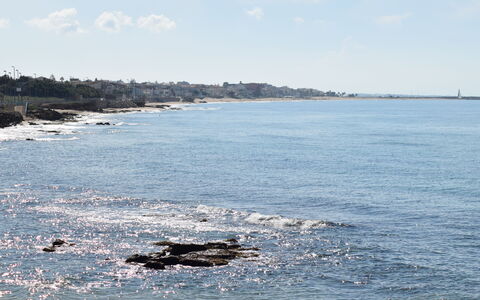 Villa Lina: Lucht, Blauw, Watervoorraden, Water, Zwemwater, Horizon, Kust,  Felsen\, Kust En Oceanic Landvormen, Zee