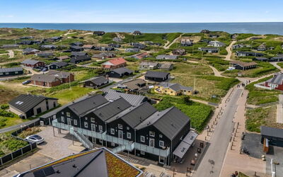 Halldora - 300M from the Sea
