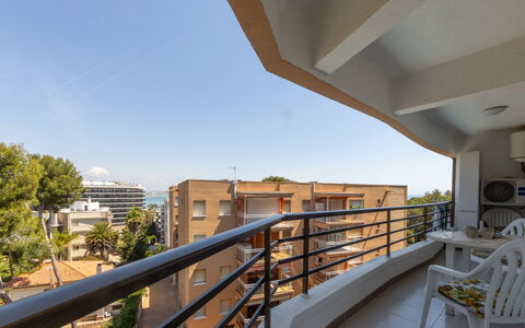 Fluromar: Appartement, Balkon, Kust, Hotel, Toevlucht, Badplaats, Badplaats, Baai, Penthouse
