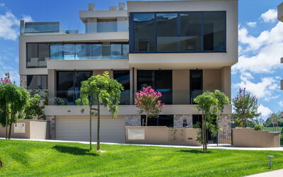 Accommodatie:&nbsp;Petram Villa with Rooftop Pool 121.9