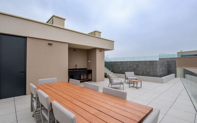 Accommodatie:&nbsp;Petram Villa with Rooftop Pool 121.9