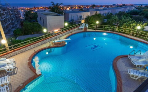 Villa Sole Mare: Zwembad, Toevlucht, Eco Hotel, Hotel, Badplaats