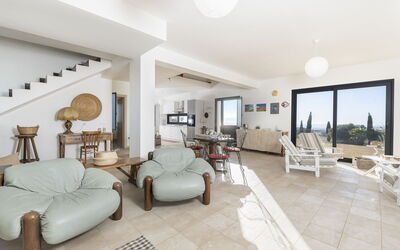 Villa Costa