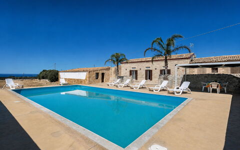 L'Oasi di Salvo: Blauw, Zwembad, Toevlucht, Hotel, Badplaats, Villa, Badplaats, Tropen