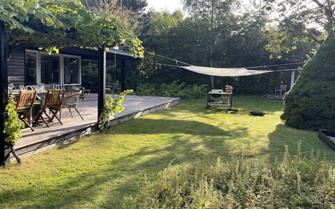 Naema - 1Km from the Sea: Landgoed, Schaduw, Oprit, Boerderij