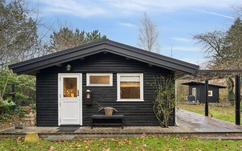 Naema - 1Km from the Sea: Landgoed, Schaduw, Oprit, Boerderij