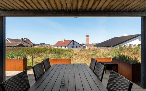 Flugha - 190M from the Sea: Meubilair, Zee, Stoel, Schaduw, Balkon, Buitenmeubels, Eco Hotel, Kust, Dek, Beits