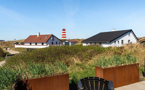 Flugha - 190M from the Sea: Meubilair, Zee, Stoel, Schaduw, Balkon, Buitenmeubels, Eco Hotel, Kust, Dek, Beits