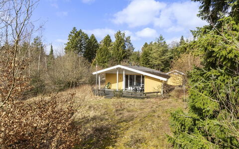 Ursula - 7Km from the Sea: Meubilair, Zee, Stoel, Schaduw, Balkon, Buitenmeubels, Eco Hotel, Kust, Dek, Beits