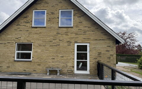 Ulv - from the Sea: Huis, Huis, Siding, Verblijf, Metselwerk, Steen, Schuifraam, Daylighting
