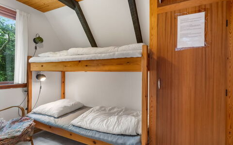 Kaija - from the Sea: Stapelbed, Hout, Meubilair, Interieur Ontwerp, Flooring, Plafond, Slaapkamer, Verdieping, Slaapzaal, Bed