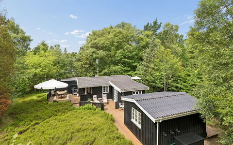 Ami - 850M from the Sea: Huis, Huis, Dak, Woongebied, Verblijf, Land Lot, Landgoed, Landelijk Gebied, Tuin, Landscaping