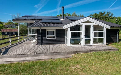 Fria - 200M from the Sea