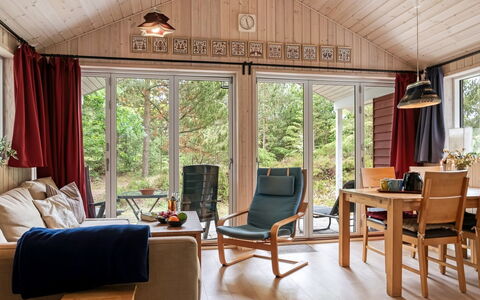 Ferdine - from the Sea: Meubilair, Hout, Flooring, Interieur Ontwerp, Plafond, Verdieping, Houten Vloer, Huis, Woonkamer, Stoel