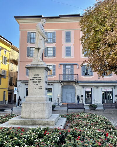 Una Finestra sul Lago