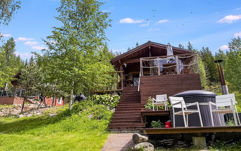 Villa Kaidanjylhä: Hout, Verblijf, Huis, Struik, Huis, Landelijk Gebied, Veranda, Land Lot, Tuin