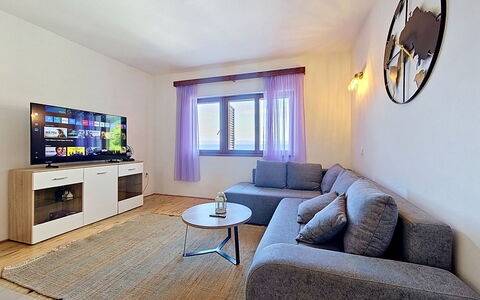 Sea Wiew 1: Meubilair, Interieur Ontwerp, Bankstel, Flooring, Verdieping, Plafond, Woonkamer, Kamer, Appartement, Televisie