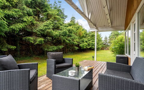 Arisa - from the Sea: Meubilair, Stoel, Buitenmeubels, Veranda, Land Lot, Huis, Tuin, Schaduw, Hardwood, Dek
