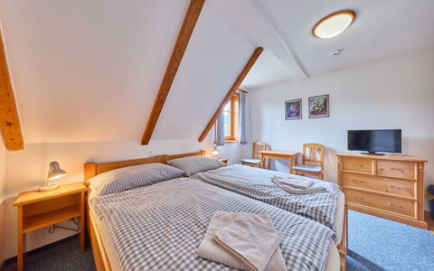 Penzion Exnar: Huis, Huis, Slaapkamer, Bed Frame, Verblijf, Bed, Laken, Bedding, Hotel, Hardwood