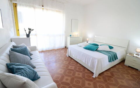 Casa Aurora a Otranto: Meubilair, Interieur Ontwerp, Flooring, Verdieping, Hout, Bed, Kamer, Slaapkamer, Textiel, Plafond