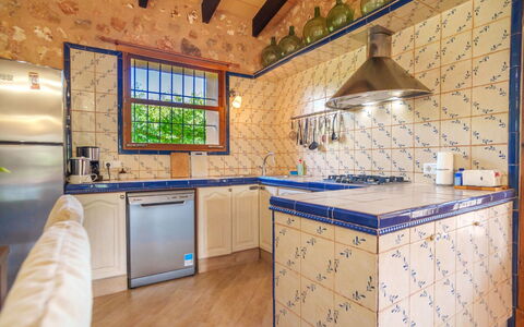 Casa Geranios: Flooring, Verdieping, Interieur Ontwerp, Tegel, Keuken, Plafond, Kamer, Beits, Countertop, Mozaïek