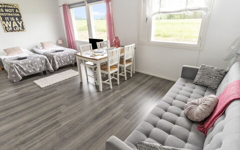 Tupa: Interieur Ontwerp, Appartement, Balkon, Hardwood, Beits, Houten Vloer, Leuning, Daylighting, Hotel, Penthouse